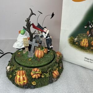 Dept 56 Scaredy Bat #53132 Spooky Halloween Dracula Spinner Tested & Works